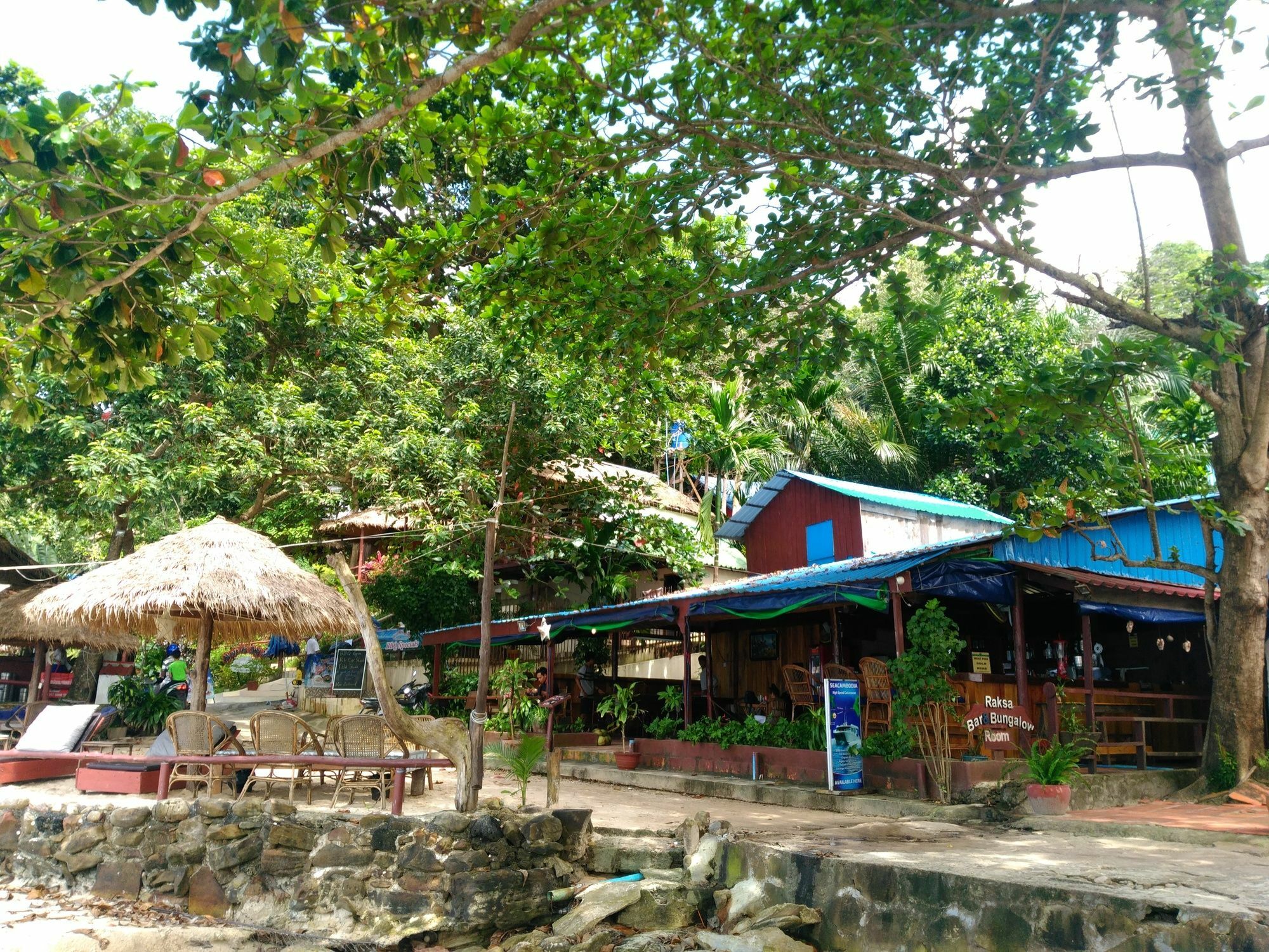 Raksa Bar & Bungalows Sihanoukville Kültér fotó